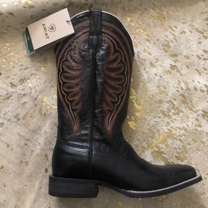 Brand New Ariat Cowboy Boots